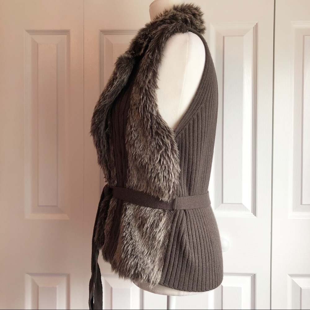 XOXO Juniors Cozy Brown Faux Fur Sleeveless Knit Sweater Vest w/ Belt XL - Picture 8 of 14